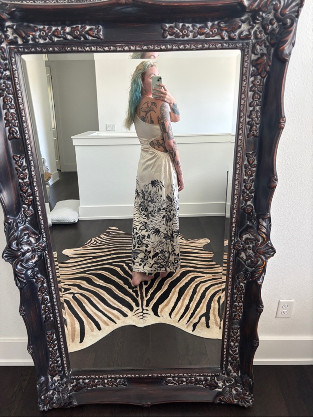 One-Shoulder Satin Maxi - Picture 4 of 11